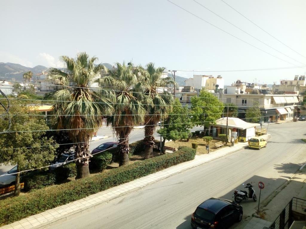 "Green Apartment" Close To Port & Center - Parking Patras Exterior foto